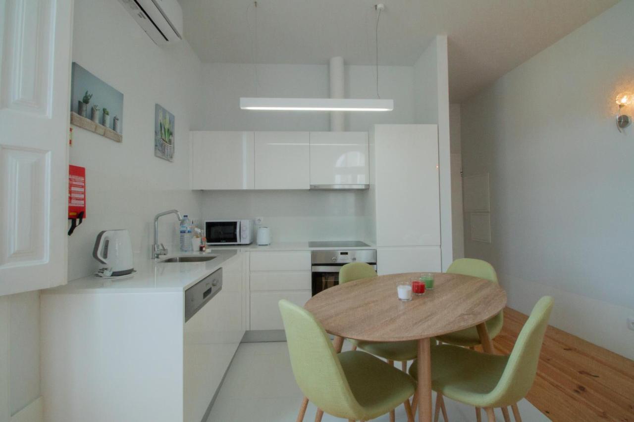Passeio Da Avenida - Central Avenue Apartment With Elevator Віана-ду-Каштелу Екстер'єр фото